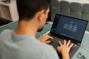 ¿Marketing o Algoritmo? El riesgo de delegar el alma de tu marca a la IA